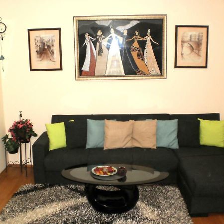 Apartment Fine Home Тбілісі Екстер'єр фото