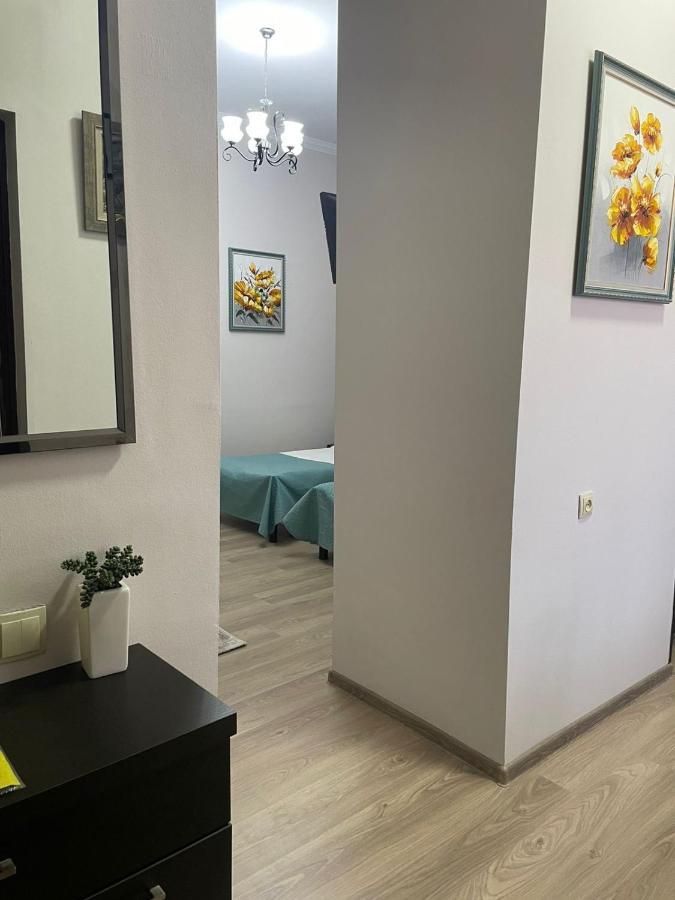 Apartment Fine Home Тбілісі Екстер'єр фото