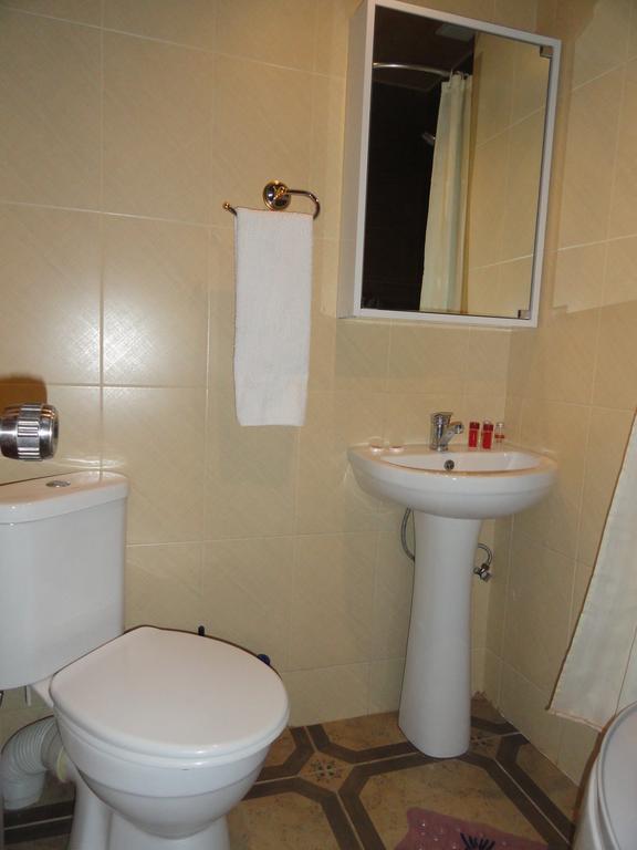 Apartment Fine Home Тбілісі Екстер'єр фото