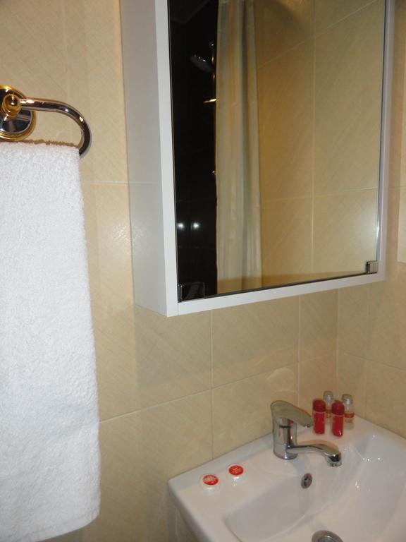 Apartment Fine Home Тбілісі Екстер'єр фото
