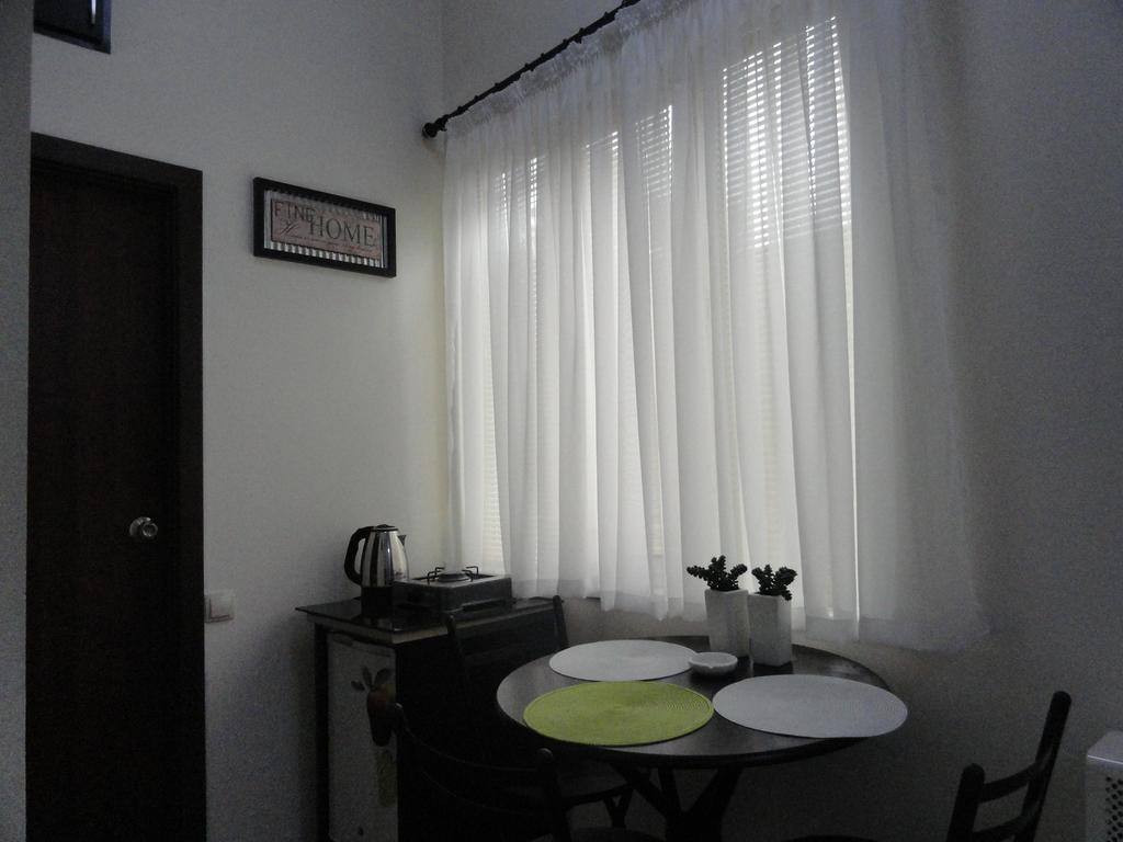 Apartment Fine Home Тбілісі Екстер'єр фото