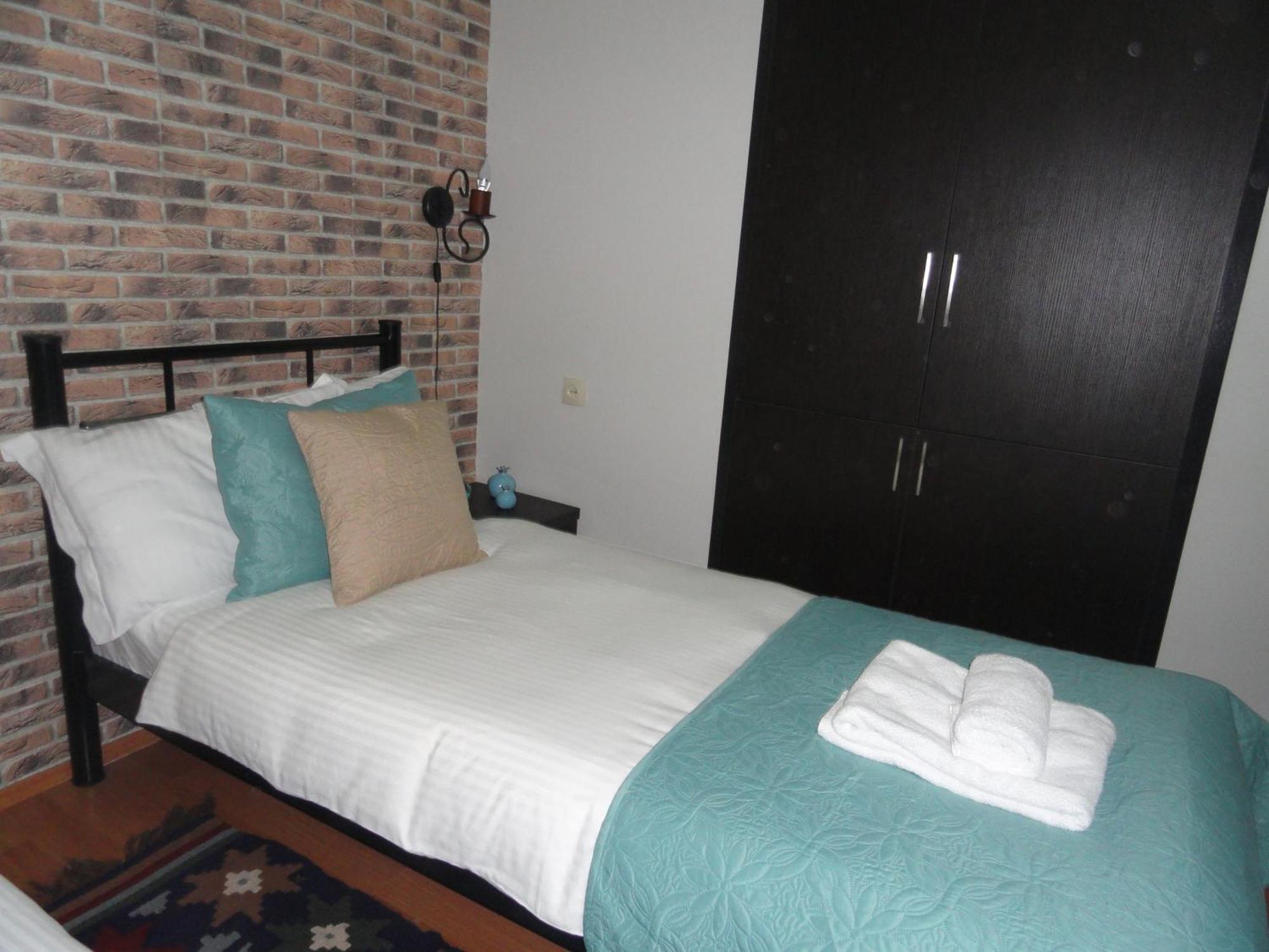 Apartment Fine Home Тбілісі Екстер'єр фото