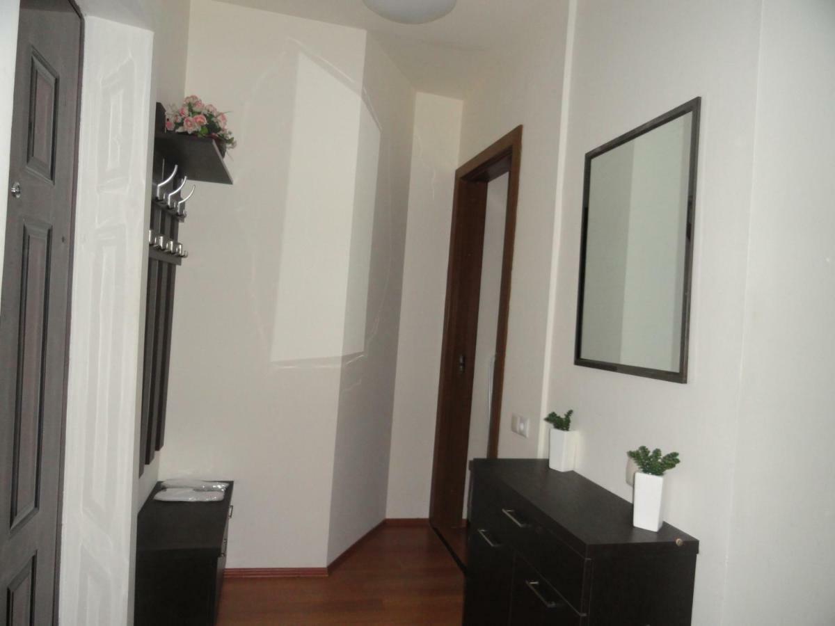 Apartment Fine Home Тбілісі Екстер'єр фото