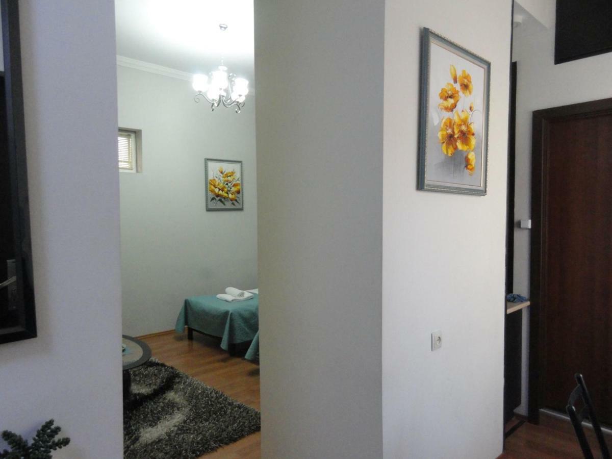Apartment Fine Home Тбілісі Екстер'єр фото