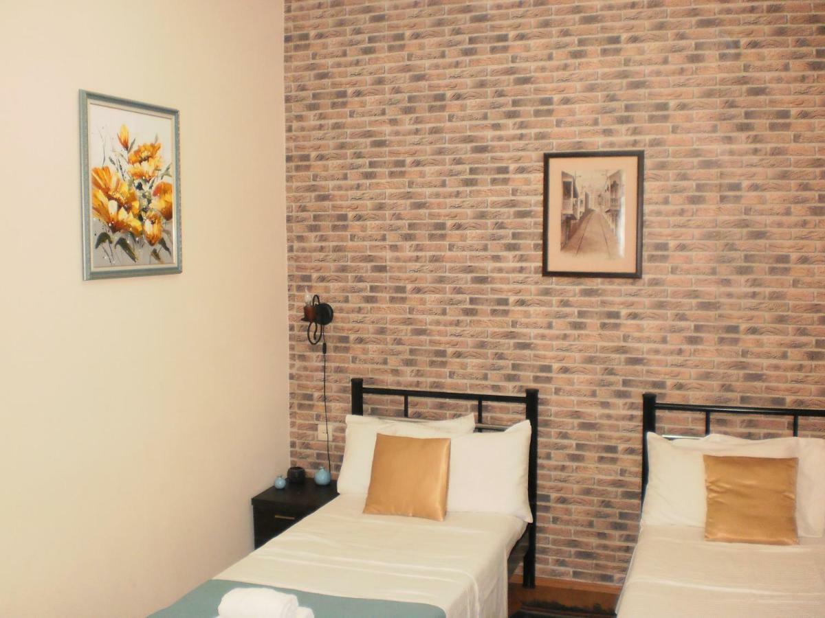 Apartment Fine Home Тбілісі Екстер'єр фото